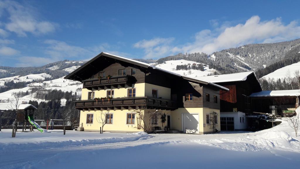 Rieserhof/fam. Meissnitzer Farm stay Taxenbach